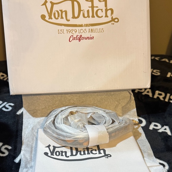 NWT Von Dutch Orange and Black Animal Print Crossbody Bag - Picture 5 of 9